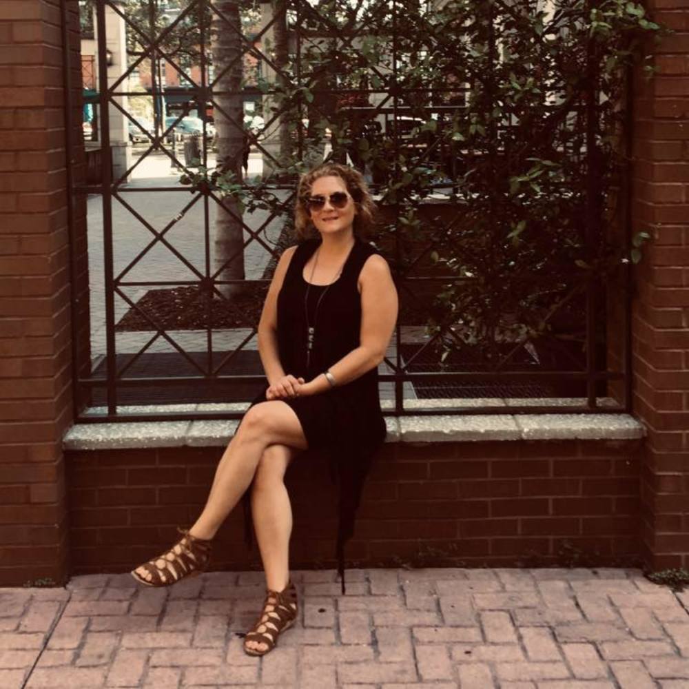 Meet your Posher, Lori